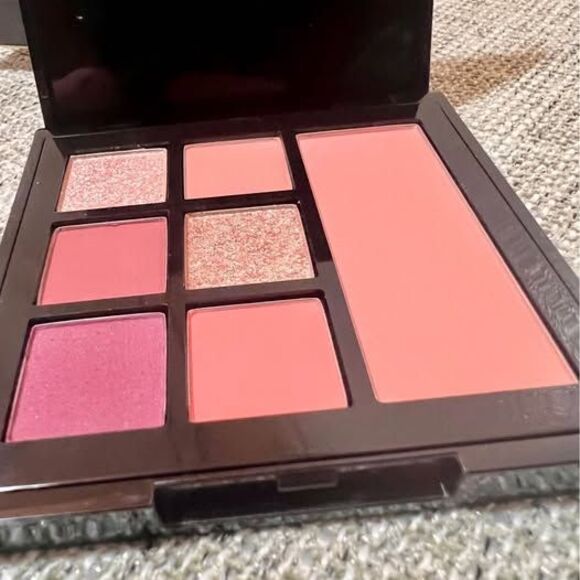 Whats Up Beauty Flirtique Eye & Cheek Palette Eyeshadow & Blush – NEW - Picture 7 of 9
